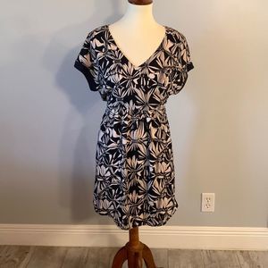 [Anthropologie] Black/Cream Pattern Dress - Size XS